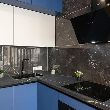 Flatrent Olympic Park, метро бориспільська поруч! Kyiv