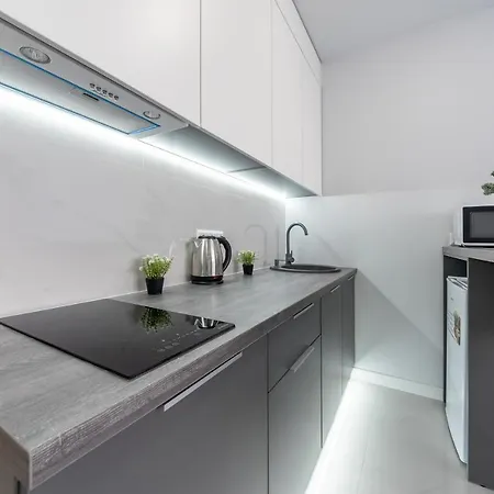 Apartment Flatrent Olympic Park, метро бориспільська поруч!