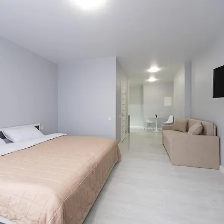 Apartment Flatrent Olympic Park, метро бориспільська поруч! Kyiv